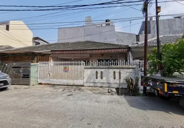 Rumah Muara Karang