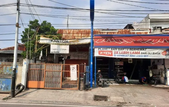 Rumah Tua hitung tanah di cipulir jakarta selatan