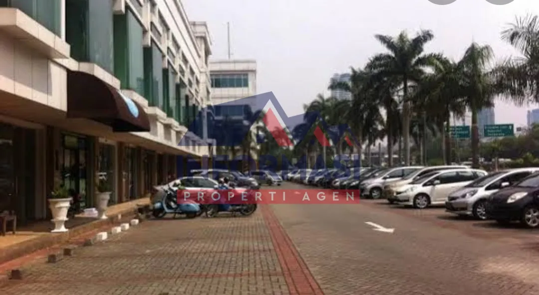 Ruko di Taman Aries, Jakbar. Lokasi bagus