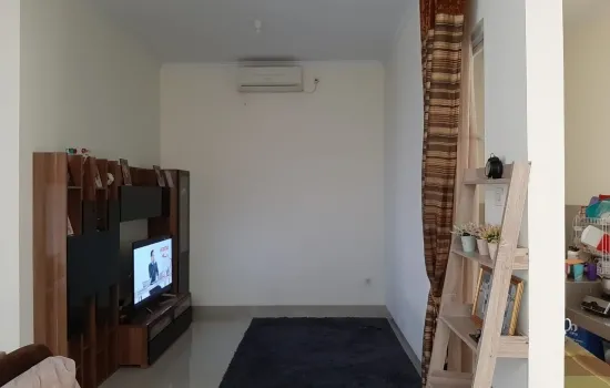 Rumah Cantik Royal Residence Cakung