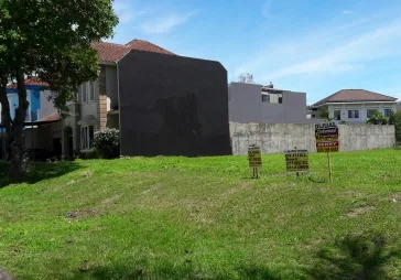 Tanah lokasi jalan raya.Luas 602m2.Strategis