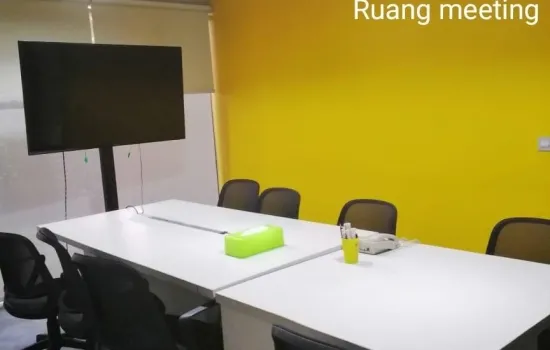 Rumah Kantor modern minimalis, bentuk tanah ngantong