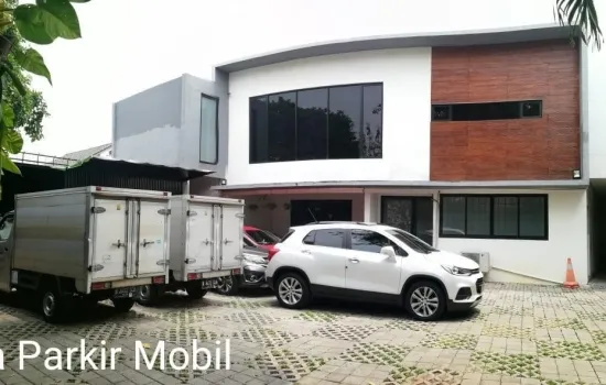 Rumah Kantor modern minimalis, bentuk tanah ngantong