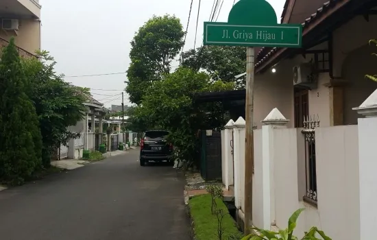 Rumah 1 lantai ukuran 7 x 12, komp. Griya Hijau Alam Sutra