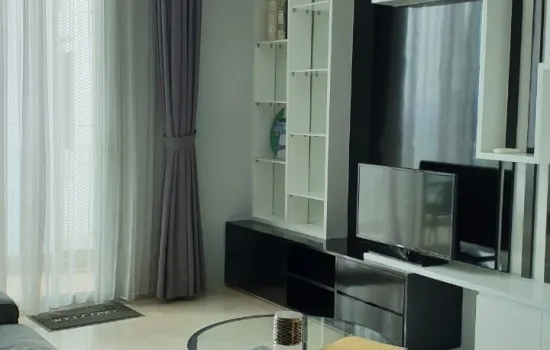 Apartment one 8  bagus Luas b 105 m2  2 BR full furnih