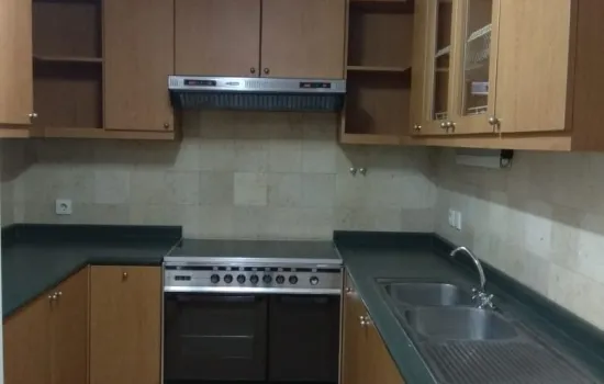 Apartemen Kemang Jaya lantai 8, luas 135,1 m2. 2 +:1 BR
