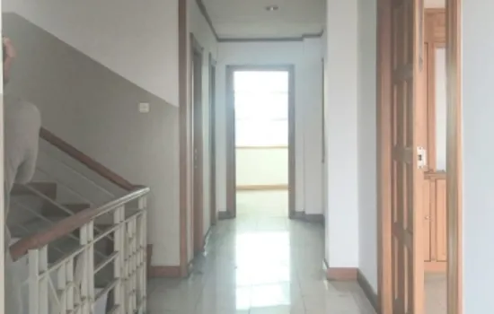 Ruko arteri Pondok Indah.Jarang ada