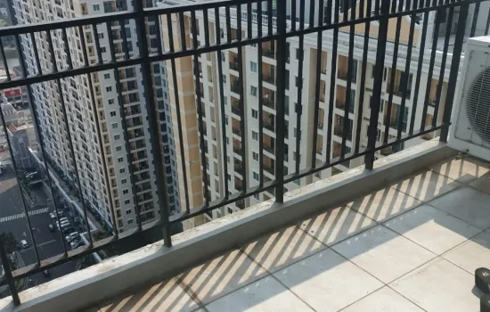 Apt. MOI French Walk, lokasi bagus