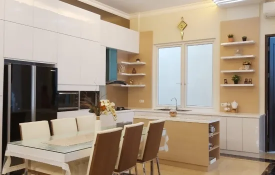 Rumah mewah 4 lantai KT 5+2 km 5+2  LT  290 m2 LB 998m2