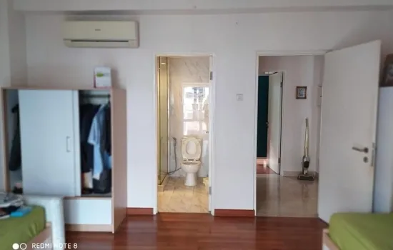 PURI PARK area puri indah PRIME LOCATION , lb 90m2 ( 2BR )