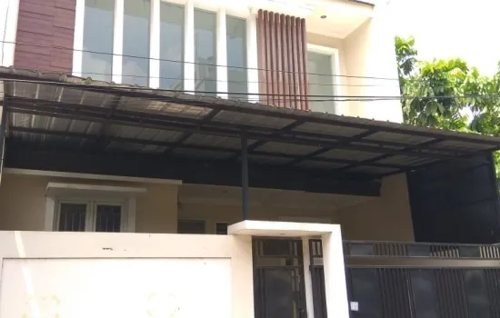 Rumah baru minimalis 2 Lt 3KT 2 KM siap huni