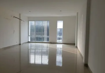 Ruko daerah Karang Tengah, Tangerang. Lokasi bagus