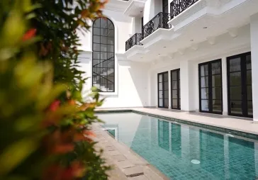 Rumah Cantik 5 Kt Furnished Cilandak with pool