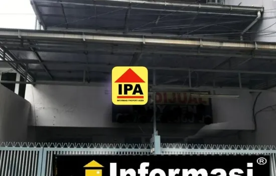 Rumah 3 lt @Duta mas, Jakarta Barat. LT 140 m2. LB 300 m2