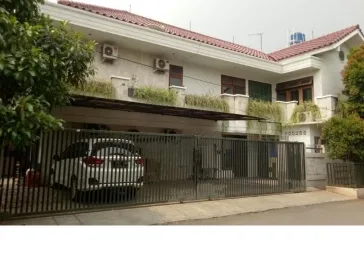 Rumah 2 lt, hoek