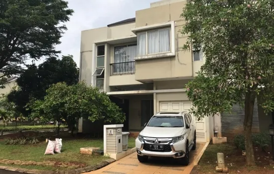 Rumah siap pakai 2 lt hoek