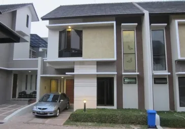 Rumah Tropical Minimalis Jangkrik, Ciganjur dijual