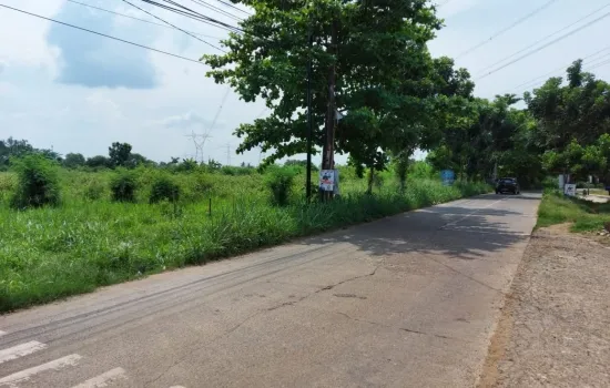 Lahan tanah siap pakai
