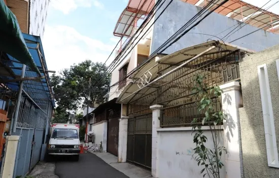 3 Rumah Dempet  Petojo Selatan X - Cideng Barat