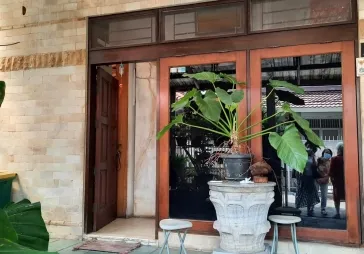 Rumah Jl Nurdin Grogol , Lt 176 m2, 2 lantai.