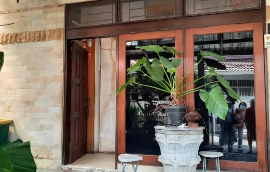 Rumah Jl Nurdin Grogol , Lt 176 m2, 2 lantai.