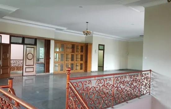 Dijual rumah mewah di pulomas siap huni