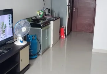 Apartemen The Crest West Vista