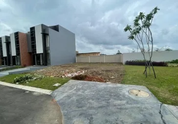 Tanah Suvarna sutera Cluster Flavio