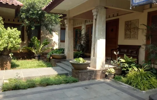 Rumah Pejaten barat