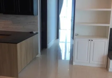 Apartment mewah 3 KT  2 km  high foor . PURI INDAH