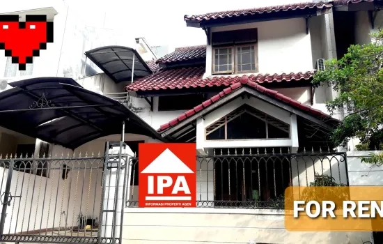 PURI Kencana semi furnished