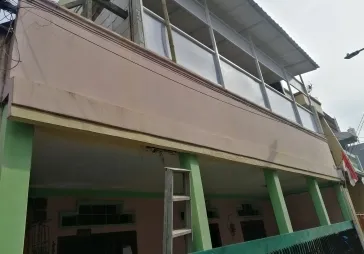 Rumah lama tg duren selatan, gg 1 mobil