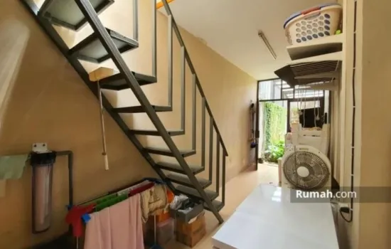 Rumah pulomas barat bagus lt.545 lb.350