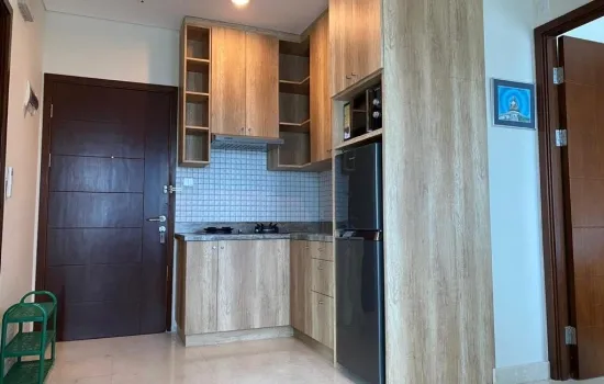 Apart Capitol Park Res Salemba 3 BR FF Bagus