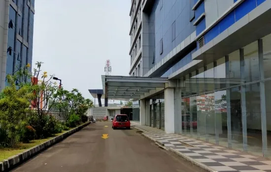 Gedung lokasi strategis