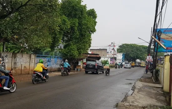 Tanah jalan Raden saleh. 1665 m2.