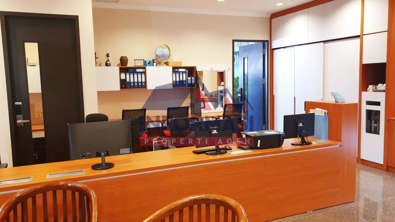 Soho Capital 121m 276jt 4,5M