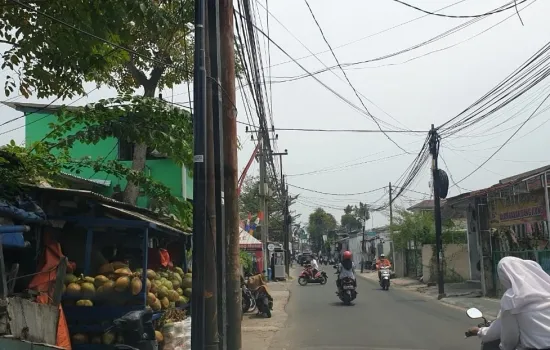 Lokasi strategis, Disewakan gudang ada kios nya