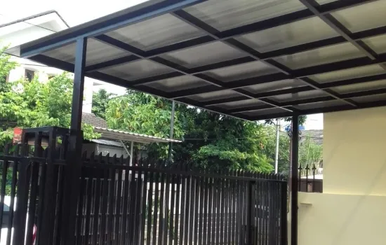 Dijual Rumah Taman Alfa Blok J luas 144m