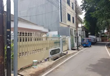 rumah lama jakpus jl petojo selatan 2