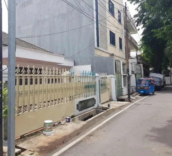 rumah lama jakpus jl petojo selatan 2