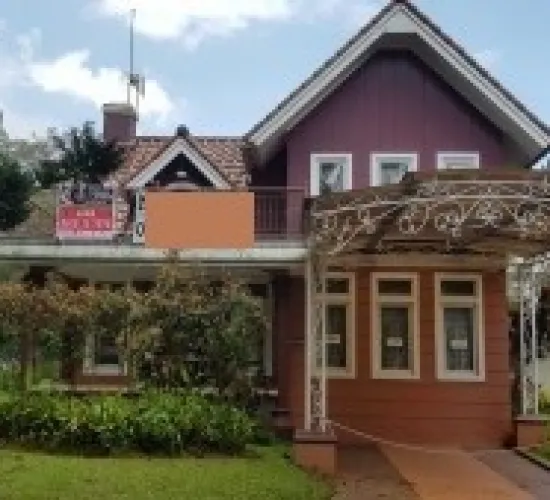 Villa kota Bunga. Puncak.Type Holland. 325 m2. 3KT. murah .