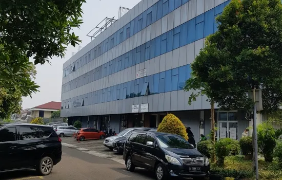 Ruko gandeng Kedoya Elok Plaza hadap jalan besar  huk