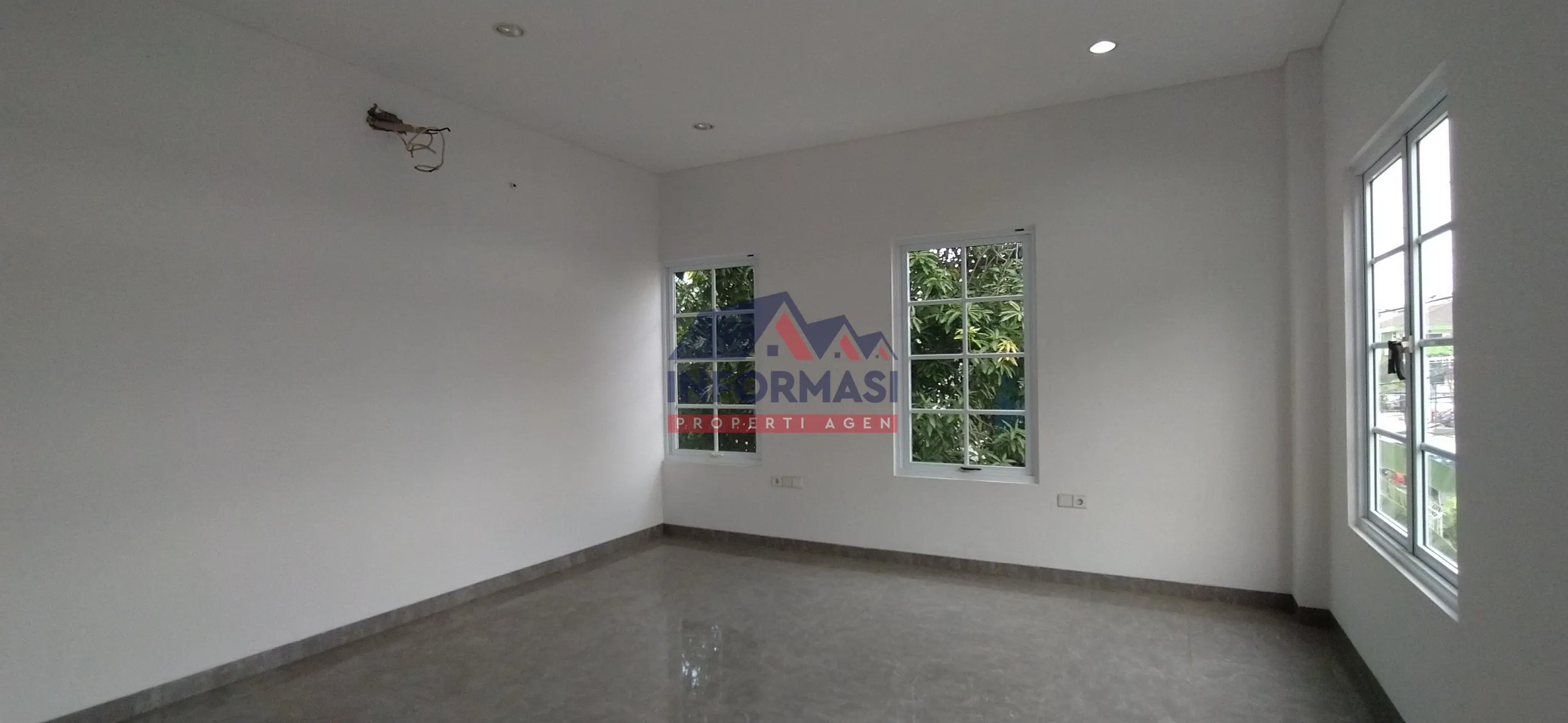 Rumah Lokasi bagus derah duri kepa, jakbar