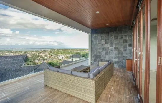 Villa Bagus Sekali di Uluwatu Bali