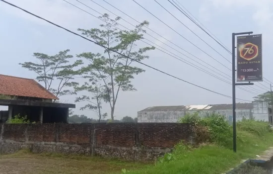 Tanah di Jalan Raya Purworejo dijual