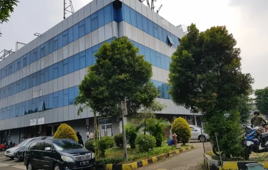 Ruko gandeng Kedoya Elok Plaza hadap jalan besar  huk
