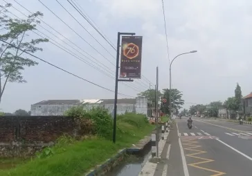 Tanah di Jalan Raya Purworejo dijual