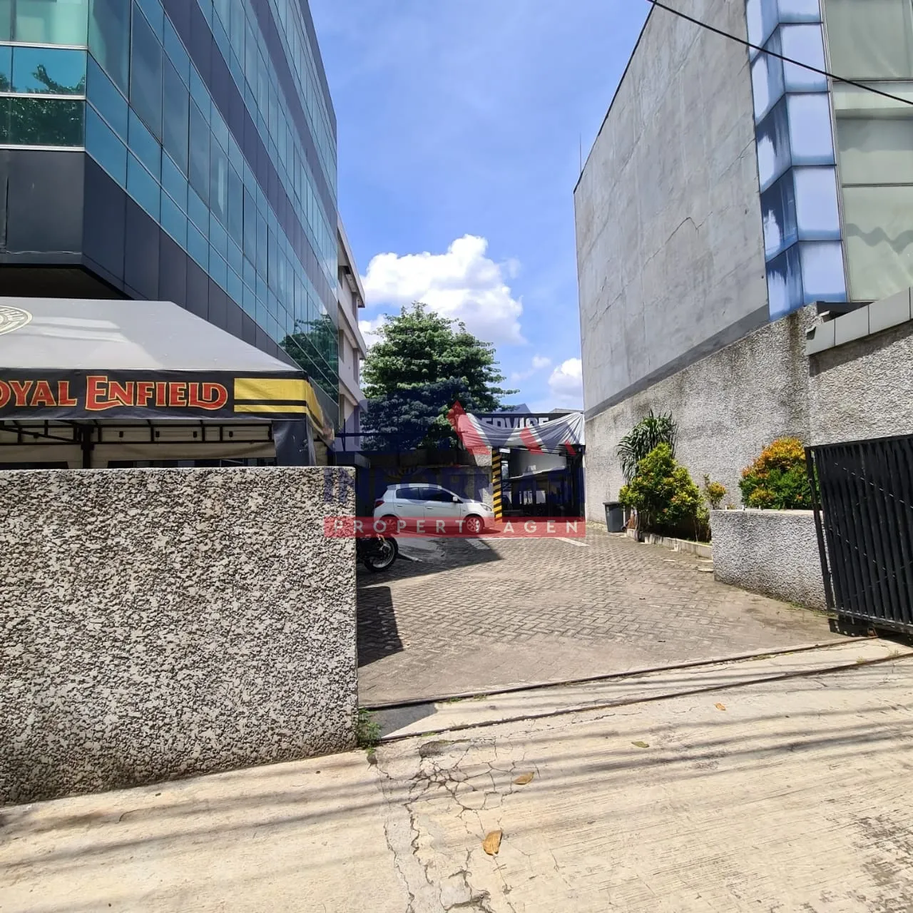 Mini Gedung 4 lantai,  strategis di kebayoran lama, Jakarta
