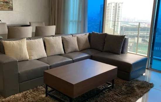 Sewa apartemen windsor 3 br furnish